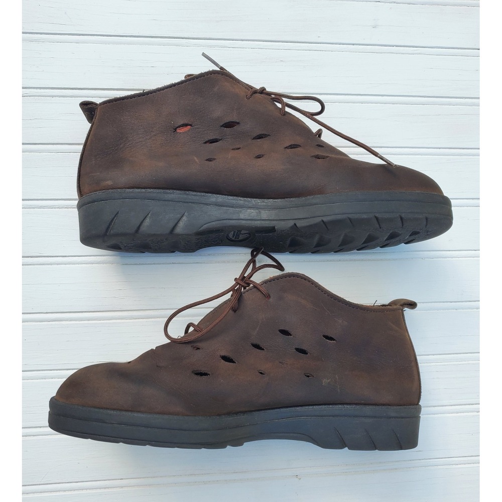Santana Canada Brown Leather Perforated Lace Up Ankle Boots Womens 8.5 EU 39.5